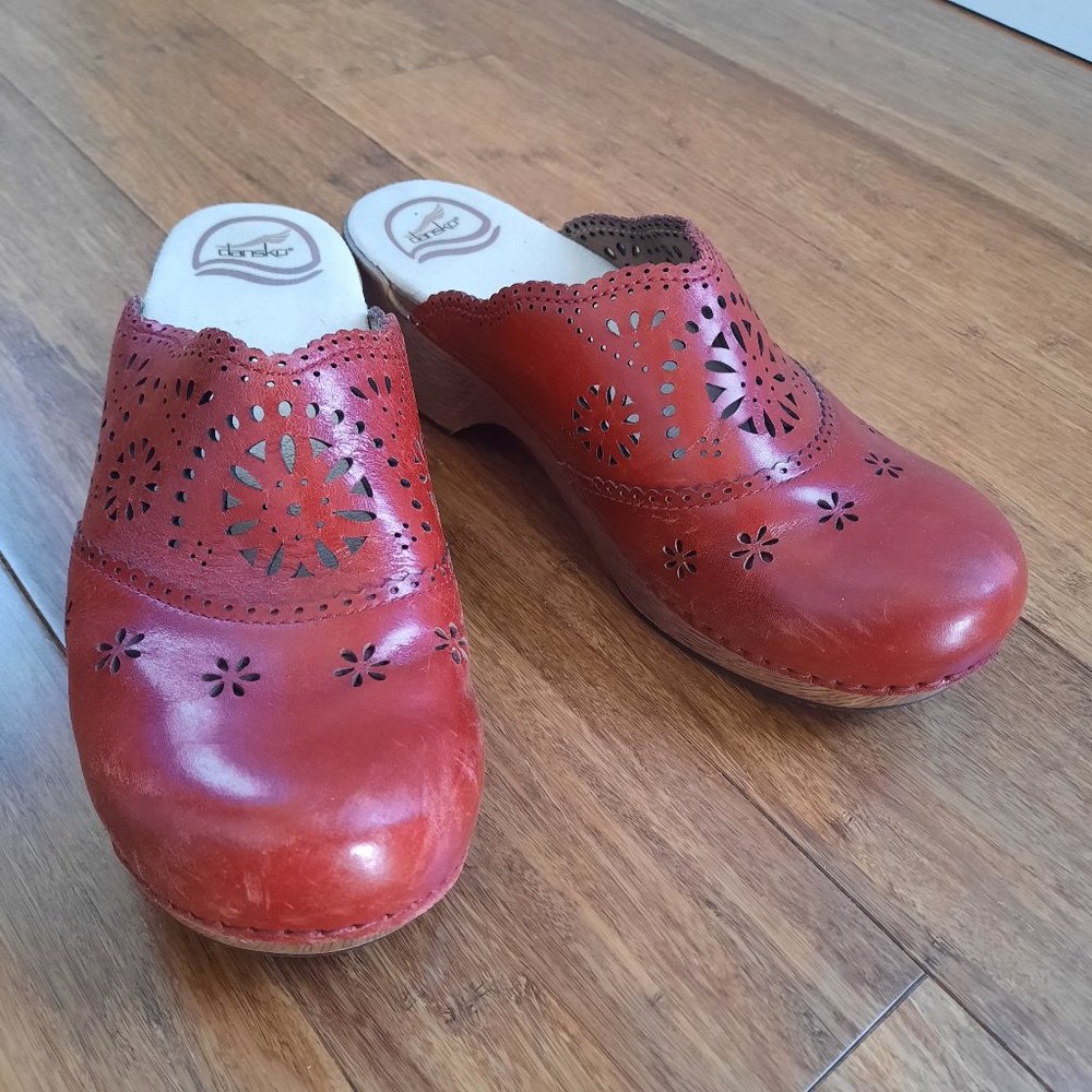 Dansko Skylar Clog